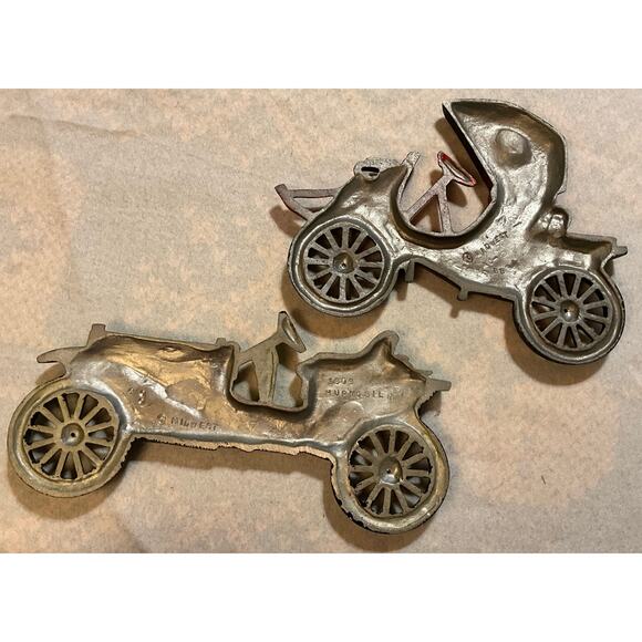 Vintage Midwest Cast Metal Antique Car Auto Plaques Wall Decor Hanging Set of 2 - Picture 6 of 8